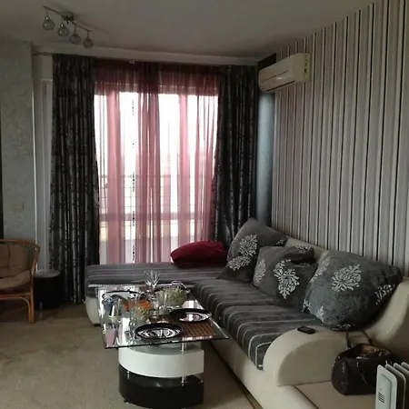 апартамент в закрытом комплексе Sunny Hill, *